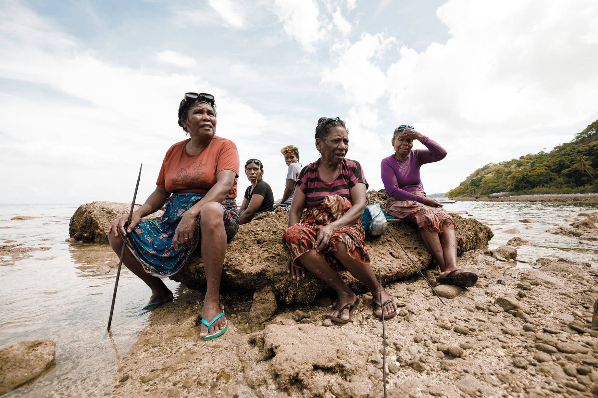 INDONÉSIE / SUMATRA / PÊCHEUSES